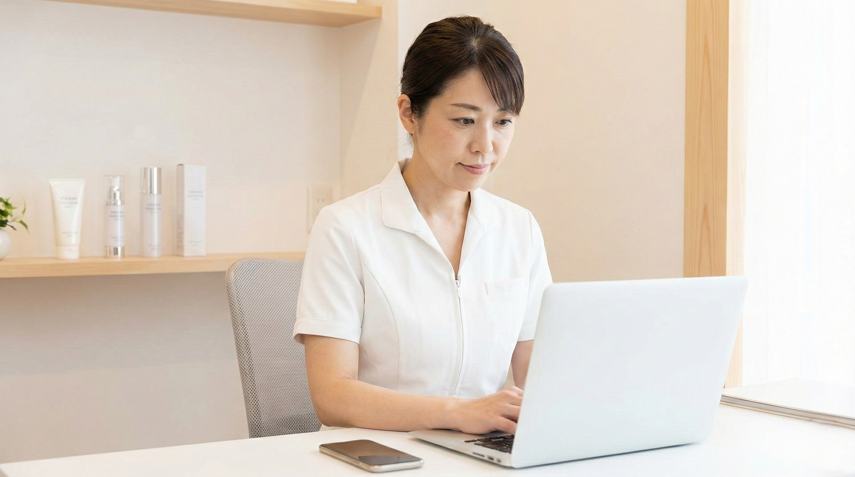 エステサロンの予約・受付管理